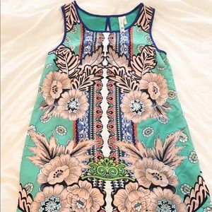 Printed shift dress